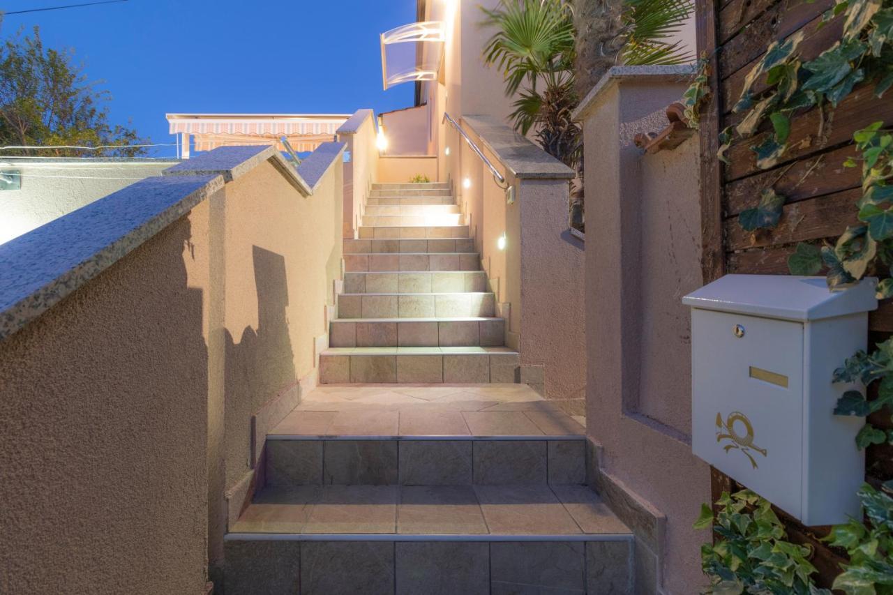 Apartments Punat Downtown Exterior foto